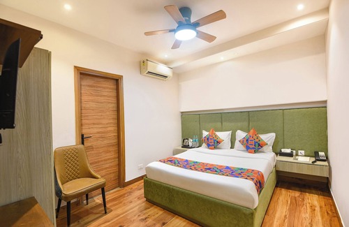 Zirakpur Hotel | Fabhotel Elbeso