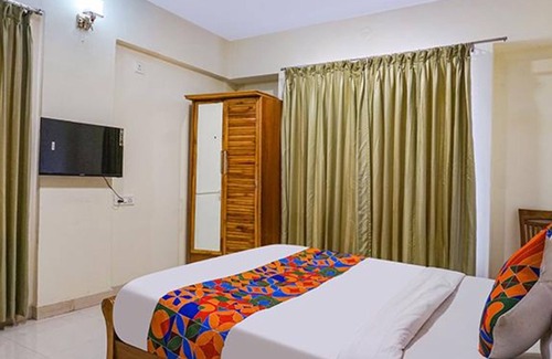 Pimple Saudagar Hotel | Fabhotel Grandeur