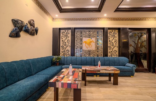 Sindhi Camp Hotel | Fabhotel Polovictory Palace