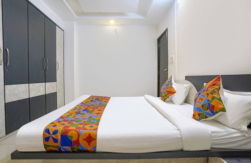 Mira Bhayandar Hotel | FabHotel Shree Balaji NX Banquets & Apartment