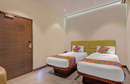 Vijayawada Hotel | Fabhotel Siddarth Grand