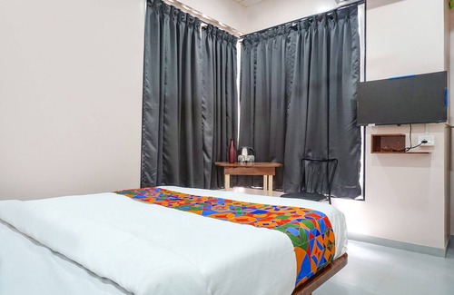 Baner Hotel | Fabhotel Skyline I