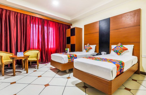 Central Chennai Hotel | FabHotel Welcare Emerald