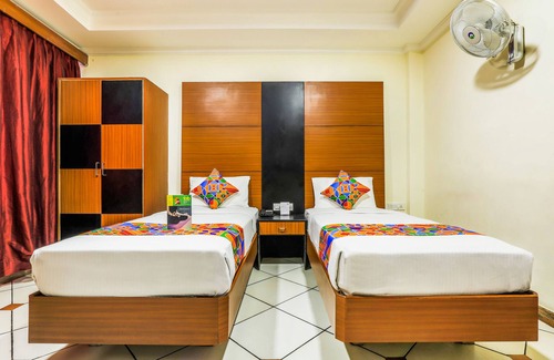 Central Chennai Hotel | FabHotel Welcare Emerald