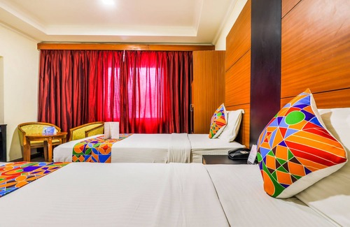 Central Chennai Hotel | FabHotel Welcare Emerald