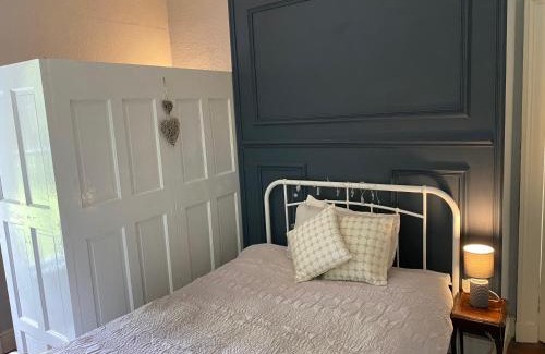 Londonderry Villa | Fabulous 6 Bedroom Victorian Period House