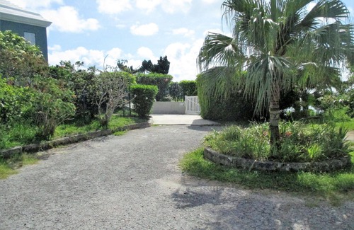 Sandys Apartamento | Vistas fabulosas, piscina, 3 dormitorios, 2 baños, ubicación ideal