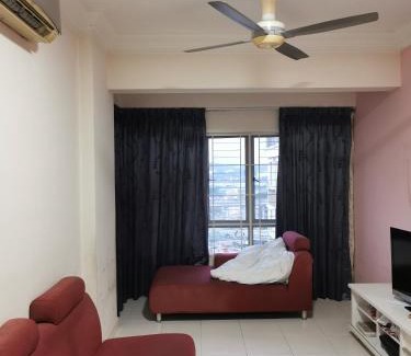 Bandar Tun Razak Casa | Faiaz Guests house