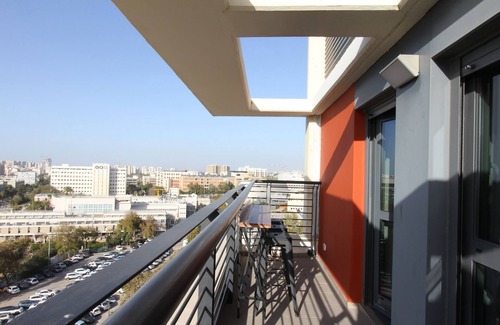 Tel Aviv Apartamento | Fair Grounds STU Univ. by Sea N' Rent