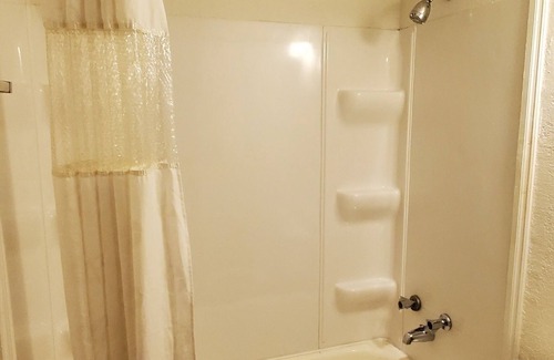 Indianapolis Hotel | FairBridge Inn Express Indianapolis South