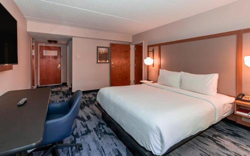 Evansville Hotel | Fairfield Inn by Marriott Evansville West