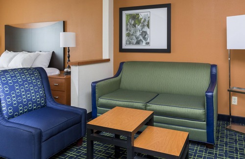 Forsyth Hotel | Fairfield Inn Forsyth Decatur