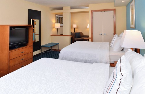 Bloomington Hotel | Fairfield Inn & Suites by Marriott Bloomington
