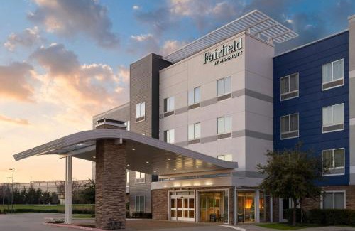 West Dallas Hotel | Fairfield Inn & Suites by Marriott Dallas West/I-30