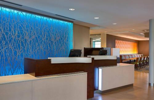 West Dallas Hotel | Fairfield Inn & Suites by Marriott Dallas West/I-30