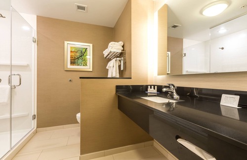 Asheville Hotel | Fairfield Inn & Suites by Marriott Asheville Tunnel Road