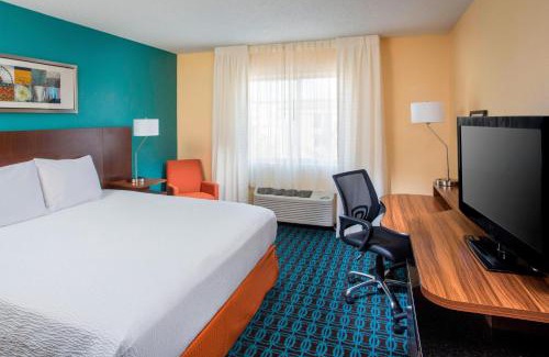 Tinley Park Hotel | Fairfield Inn & Suites Chicago Tinley Park