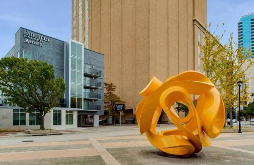 Downtown Fort Worth Hotel | Fairfield Inn & Suites Fort Worth Downtown/Convention Center