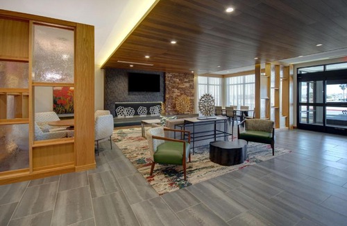 Lancaster Hotel | Fairfield Inn & Suites Lancaster Palmdale