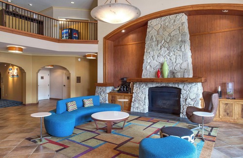Sebastopol Hotel | Fairfield Inn & Suites Santa Rosa Sebastopol
