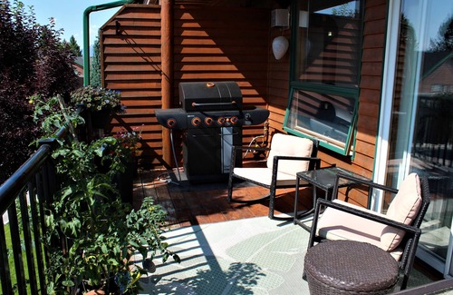 East Kootenay Casa | Fairmont Hot Springs home below the Canadian Rockies, British Columbia CANADA.