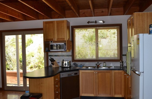 Mount Victoria Casa | Hada Dell - retiro pacífico de arbustos