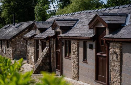 Crynant Hotel | Fairyhill