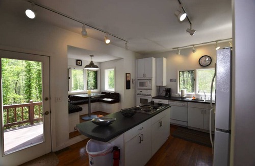 Demorest Casa | Falling Waters - 150' Waterfall right behind the house!