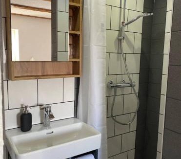 Polsingen Casa | Familienzimmer mit Bettenlager