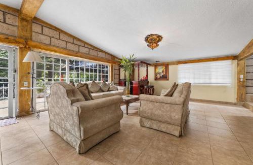 Villa Guerrero Chalet De Esquí | Family Chalet in Villa Vicente 4 Bedrooms