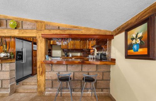 Villa Guerrero Chalet De Esquí | Family Chalet in Villa Vicente 4 Bedrooms