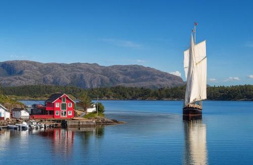 Herdla Casa | Family-friendly Cabin with pier - Herdla to Bergen - 40 min