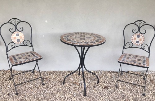 Missabotti Cabaña | Family friendly cottage, scenic views, ideal for a peaceful & relaxing getaway.