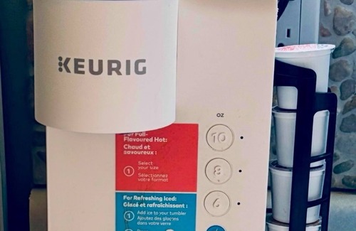 Manitoba Cabina | 4 Season Cabin - Screened in hot tub