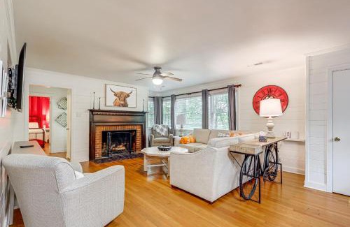 Knoxville Casa | Family-Friendly Knoxville Home Close to UT!