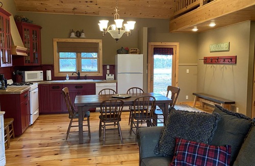 Minong Cabaña | Para familias Northwoods Retreat Con Acceso al agua!