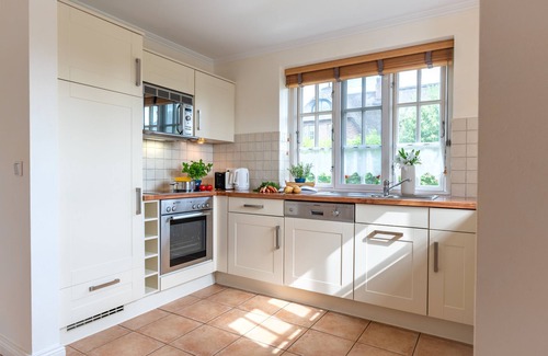 Großdunsum Casa | Casa familiar con techo de paja **** para familias en Dunsum auf Föhr