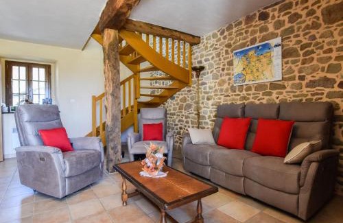 Bonnemain Casa | Family Home in Bonnemain with terrace