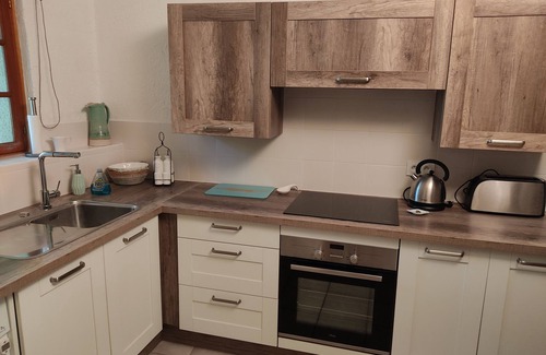 Neuvic Casa | Family house, sleeps 6/8, pets welcome