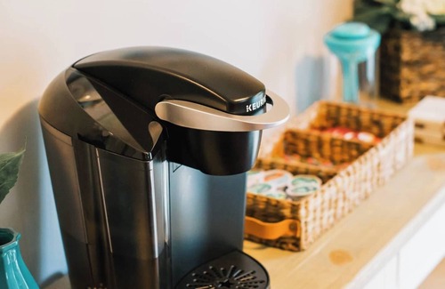 Mount Pleasant Casa | Family & Pet Friendly Home in Quiet Neighborhood - Close to Beaches & Downtown!