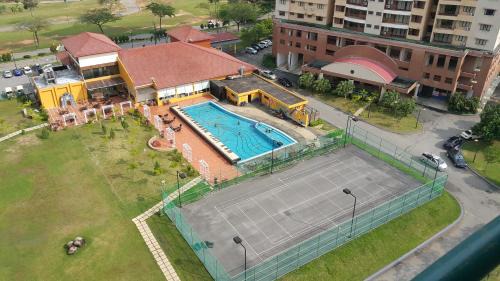 Alor Gajah Apartamento | Famosa D Savoy 3-Bedroom Condo in Alor Gajah