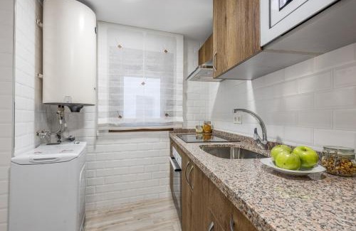 Montefrio Chalet De Esquí | Fantástica Casa de 3 BR y 3 Baños - Casa de Relax-