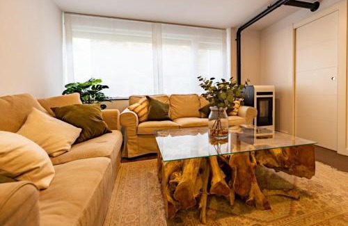 Pradollano Apartamento | Fantastic brand new apartment in best location just few steps from the ski slope! private parking