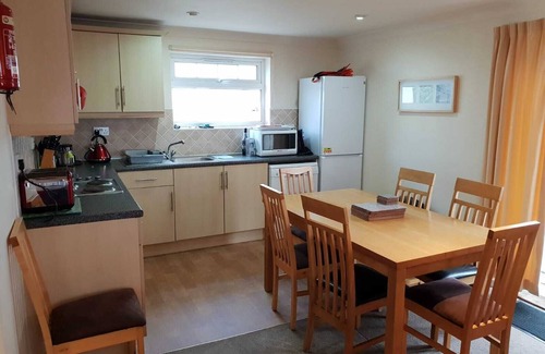 Saint Columb Major Cabaña | 2020 - ¡Ofertas anticipadas y ofertas tardías en el excelente resort de Cornualles, Newquay!