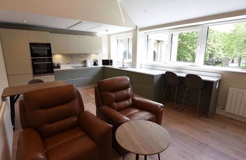 Cork City Centre Apartamento | 💚Fantastic Luxury One bedroom apt, Sleeps 4 people, all 5 stars reviews