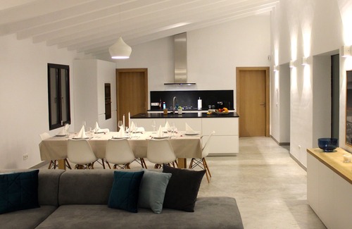 Montuiri Casa | Fantástica villa nueva con piscina infinita