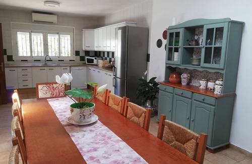 Istan Villa | FANTASTICA VILLA CON PISCINA Y JARDIN PRIVADOS EN ISTAN CERCA DE MARBELLA