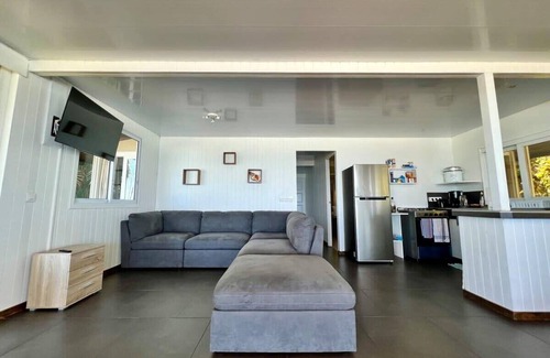 Moorea-Maiao Cabaña | Fare Matairoa - Cozy Cottage w Pretty Beachfront