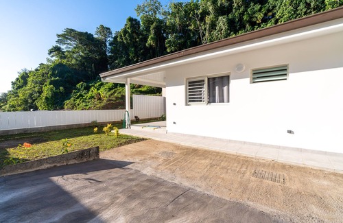 Mahina Casa | Fare Tahara'a 1BR in Arue - 5min to the beach