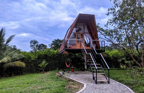 Lago Agrio Cabina | Farm Hotel Magic Paradise - Amazon Cabin